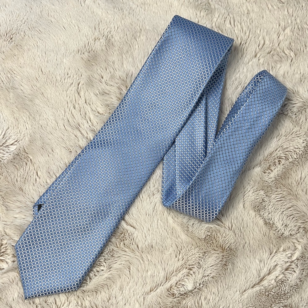 Blue Pattern Tie